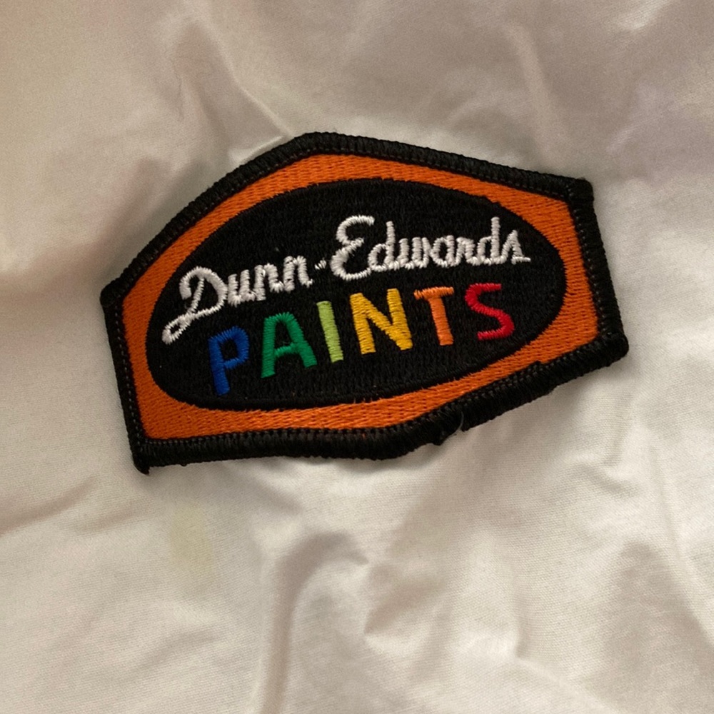 Vintage Dunn Edwards paint windbreaker